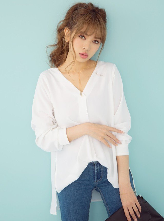 真似したい大人の白シャツコーデ インナー選びのコツも丸わかり