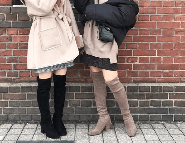 ニーハイブーツ ソックスで美脚コーデ 今っぽく着こなすメソッド