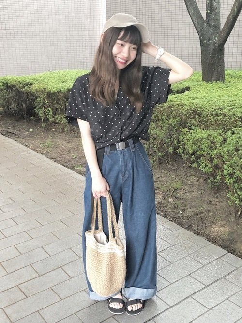 北海道の「夏」におすすめな服装：半袖×ワイドパンツ