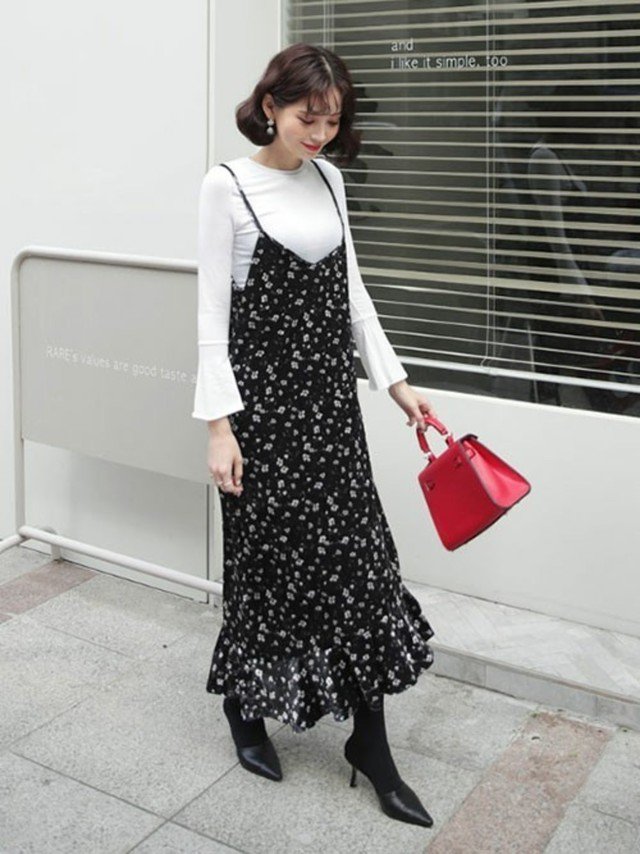 花柄のキャミワンピコーデ